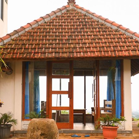 Amina Hill View Villa Malang By Ecommerceloka Екстер'єр фото