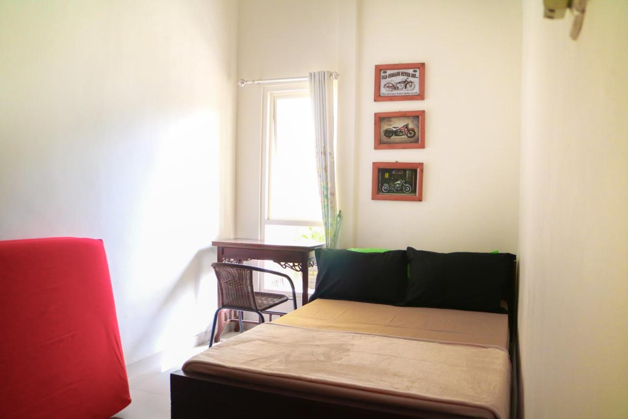 Amina Hill View Villa Malang By Ecommerceloka Екстер'єр фото